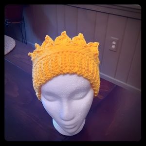 Crown ear warmer